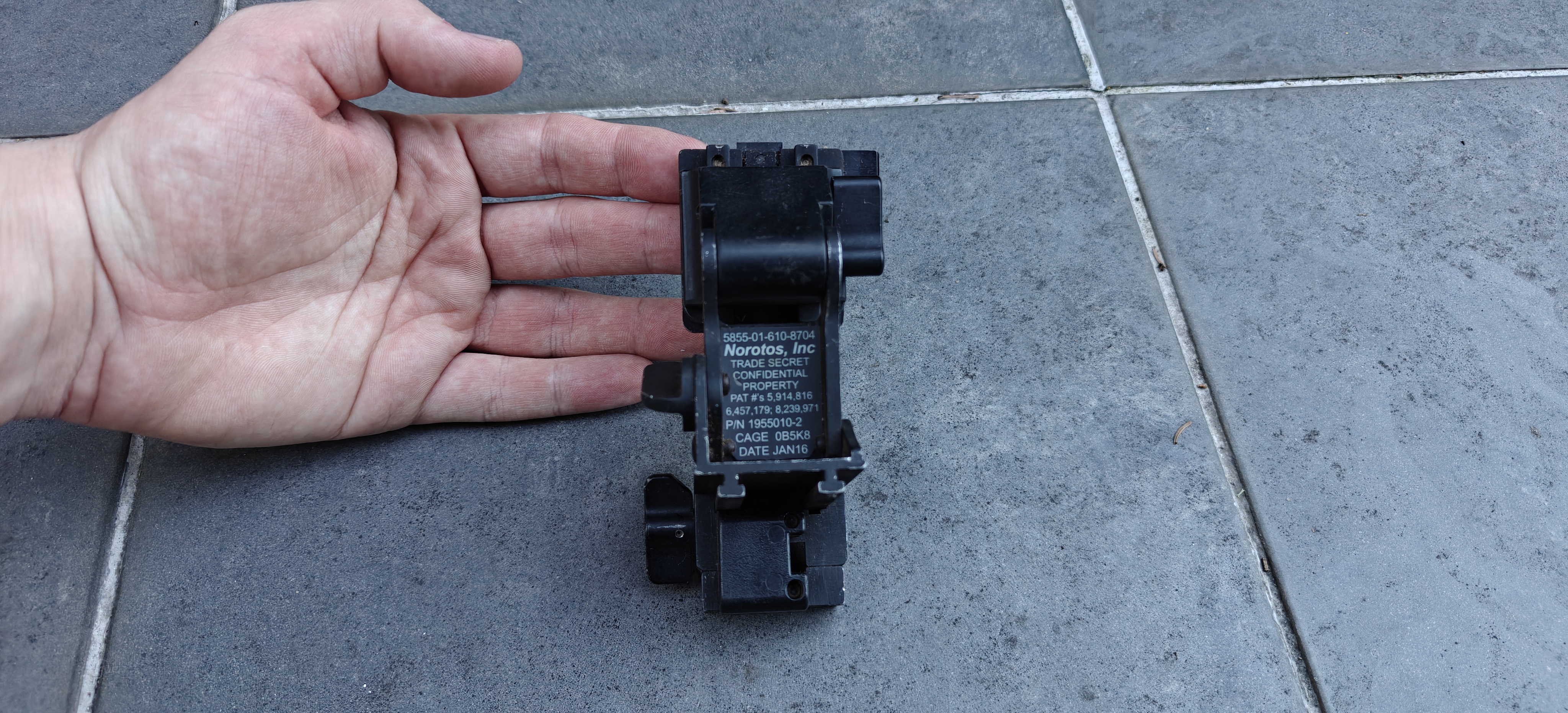Ramię Norotos Rhino II NVG PVS noktowizor PVS-14 Czarny